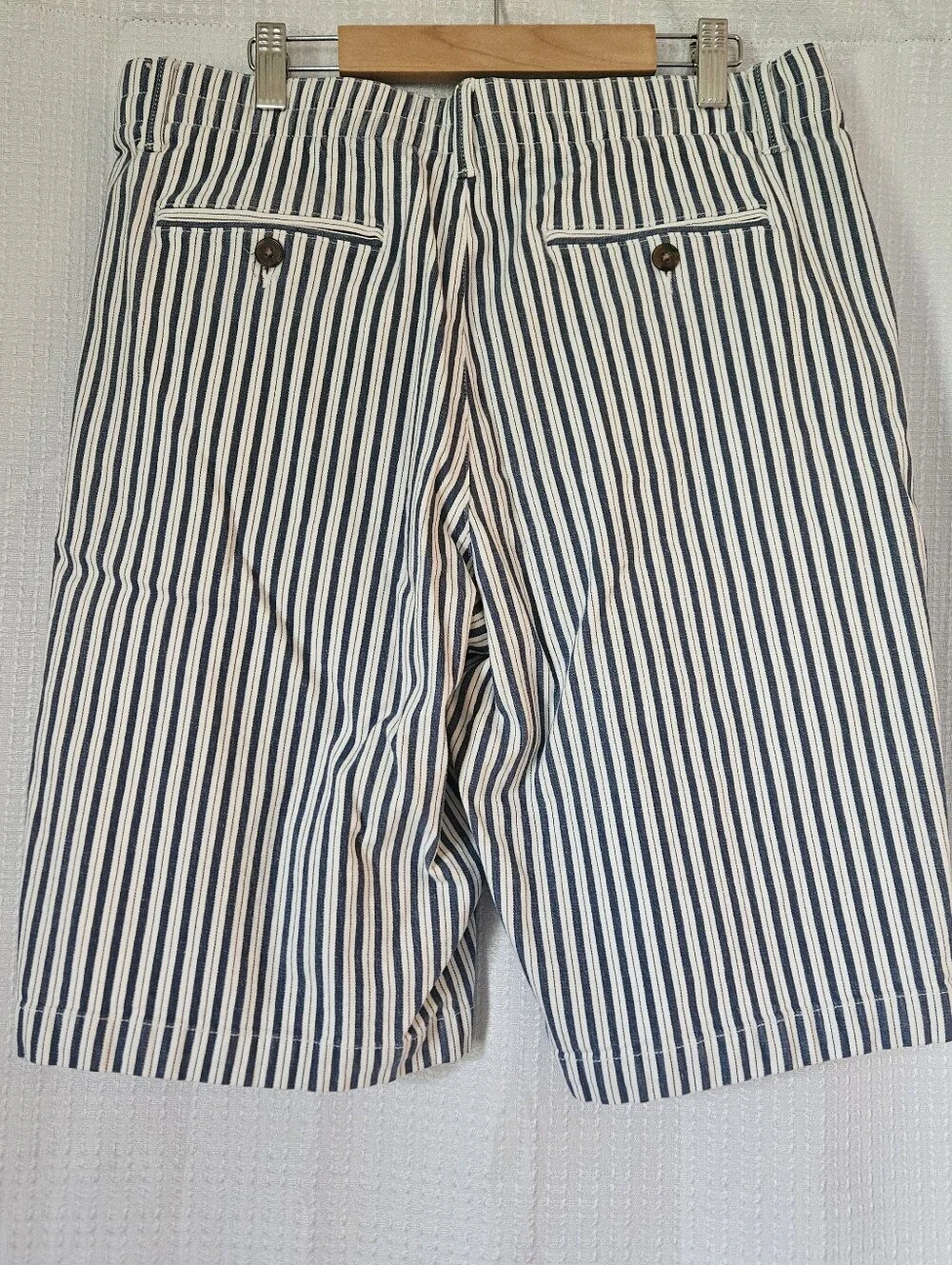 Lands End Wmn's 12 Stripped Bermuda Shorts Blue White 98% Cotton